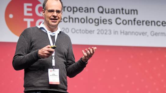 Frank Wilhelm-Mauch during his keynote speech 'An ecosystem for superconducting Qubits in Europe: OpenSuperQPlus' - © Quantum Valley Lower Saxony / Peter Mate